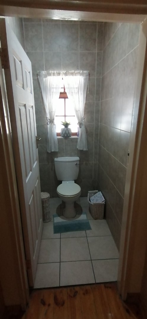 4 Bedroom Property for Sale in Bothasrus Eastern Cape